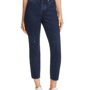 Levi wedgie icon fit tapered jeans
